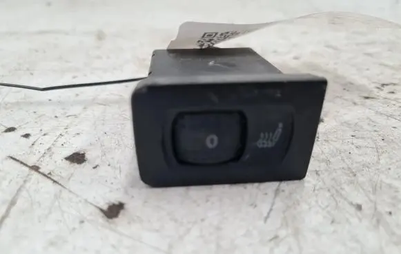 Volkswagen Golf IV Seat heating switch