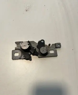 Opel Combo E Engine bonnet/hood lock/catch 9808870280