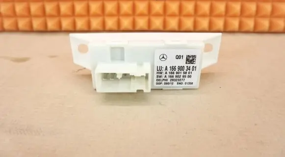 Mercedes-Benz B W246 W242 Xenon control unit/module 1669003401