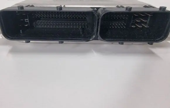 Audi A4 S4 B5 8D Engine control unit/module 038906019BR 0281010226 28SA441