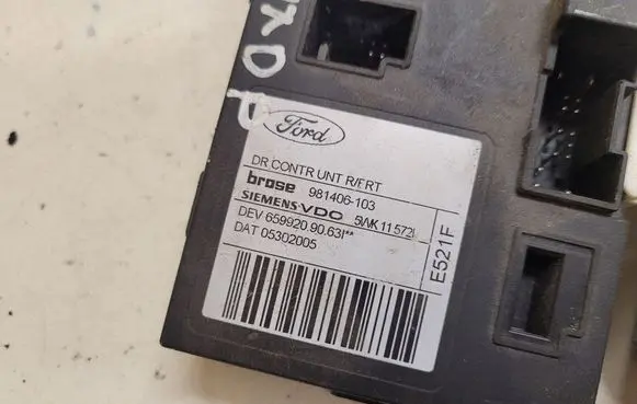 Ford Focus C-MAX Front door window regulator motor 981406103 5WK11572I