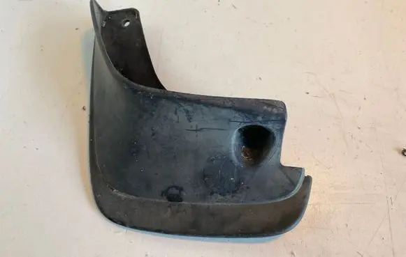 Toyota Corolla E110 Front mudguard 766221218