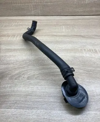 Mercedes-Benz C W204 Engine coolant pipe/hose A2048302296
