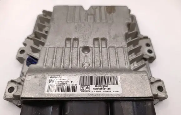 Peugeot 508 Engine control unit/module S180123008B 9801622880 9666681180