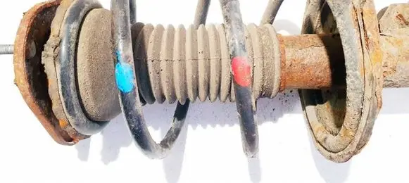 Toyota Avensis T250 Front coil spring 