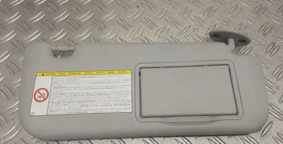 Sun visor