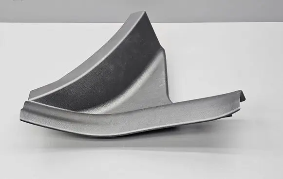 Suzuki Swift II Rear sill trim cover 7617168L0