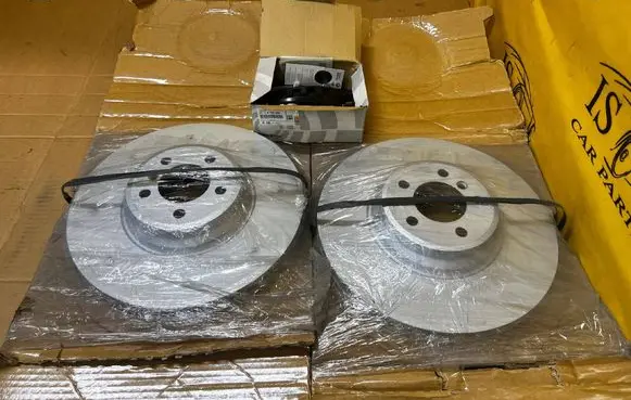 BMW 7 E65 E66 Front brake disc 34116766107 6766107 34116763652