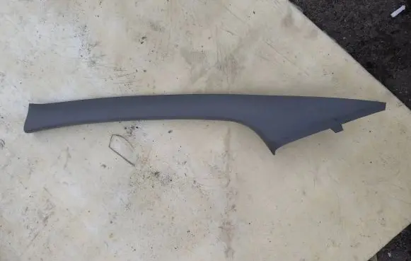 Opel Vivaro (A) pillar trim 8200390178 93853410 RAL182