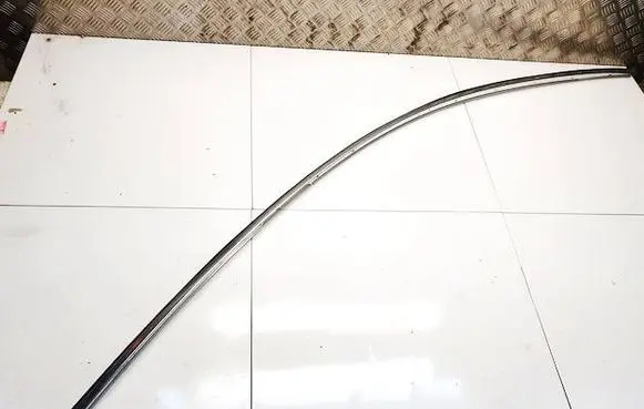 Audi A7 S7 4G Front door glass trim molding 4g8853706