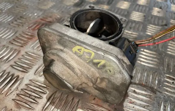 Opel Astra H Throttle valve 8973762660