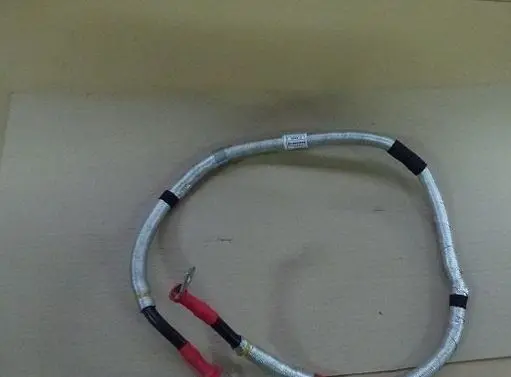 Positive cable (battery)