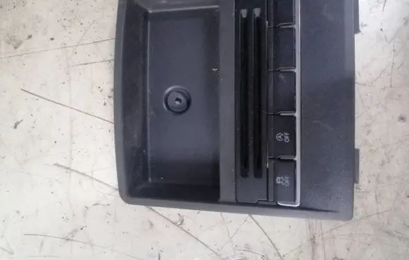 Volkswagen Touran II Traction control (ASR) switch 1T1857368G