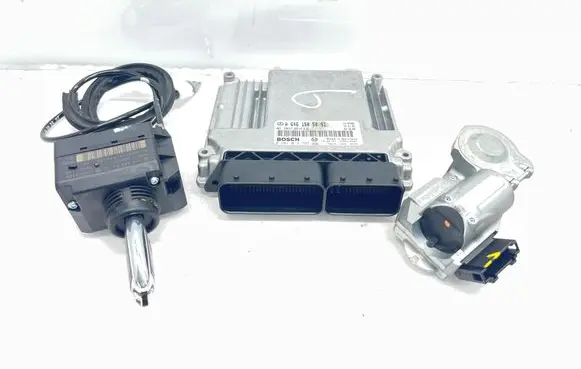 Mercedes-Benz C W203 Engine ECU kit and lock set 2095453308 A6461505091