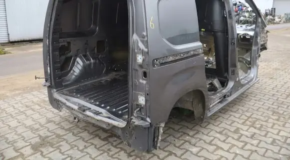 Opel Combo E Rear quarter panel 