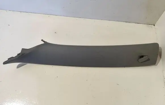 Volkswagen Touareg I (A) pillar trim 7L6867233A 526022 7L6867233AJ