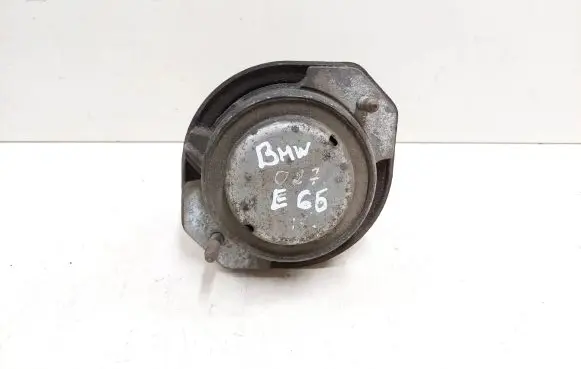 BMW 7 E65 E66 Engine mount bracket 675461302 68623515