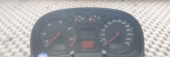 Volkswagen Golf IV Speedometer (instrument cluster) 1J0920826C 0263637063