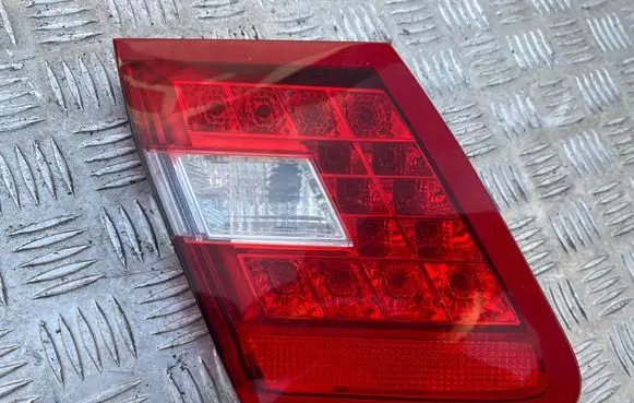 Mercedes-Benz E W212 Tailgate rear/tail lights A2128200764 483501 778007