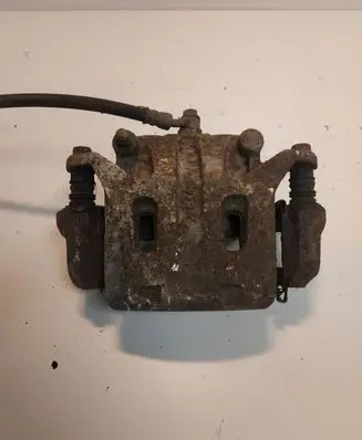 Nissan Pathfinder R51 Front brake caliper