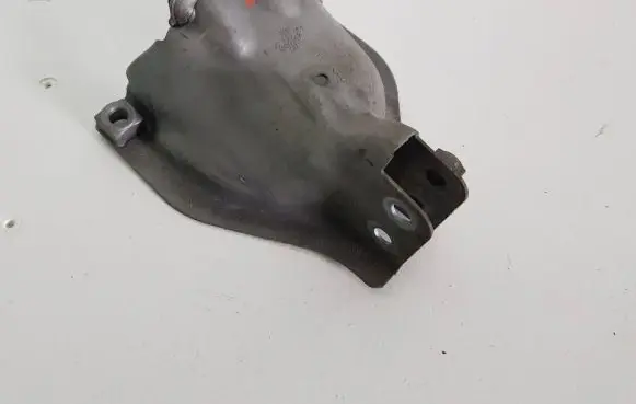 Audi A6 S6 C7 4G Engine mounting bracket 4G0399060G