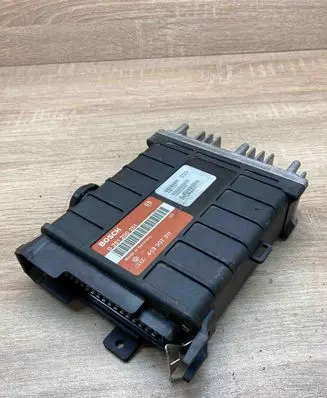 Audi 80 90 B3 Engine control unit/module ECU 443907311 0261200251