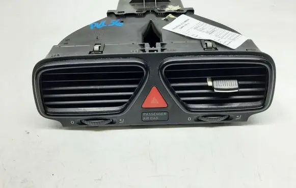 Volkswagen Scirocco Dash center air vent grill 1Q0819728