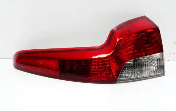 Volvo V50 Rear/tail lights 30744544 P1007V50DXG