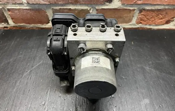 Mercedes-Benz Sprinter W907 W910 ABS Pump A9079004103 ZGS001
