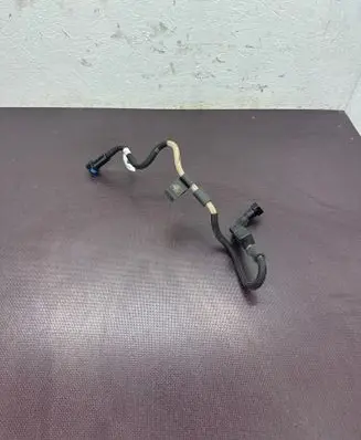 BMW X3 F25 Fuel return line/hose 8514099 8573385