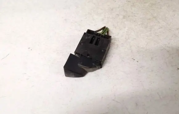 Iveco Daily 40.8 Electric window control switch