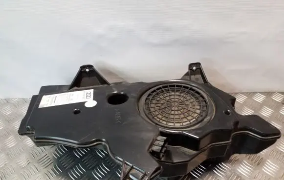 Audi A3 S3 8P Subwoofer speaker 8P3035382 7606500216
