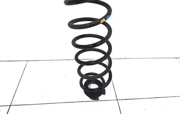 Peugeot 2008 II Rear coil spring