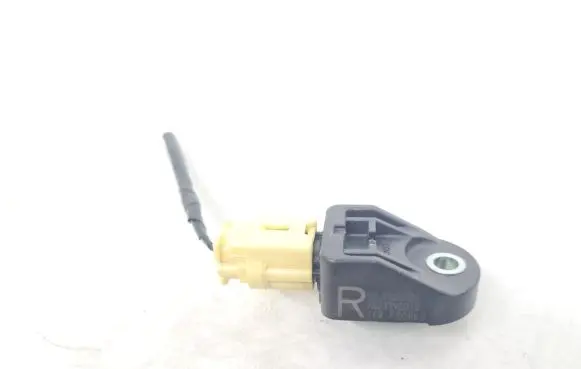 Toyota GT 86 Airbag deployment crash/impact sensor 98237YC010