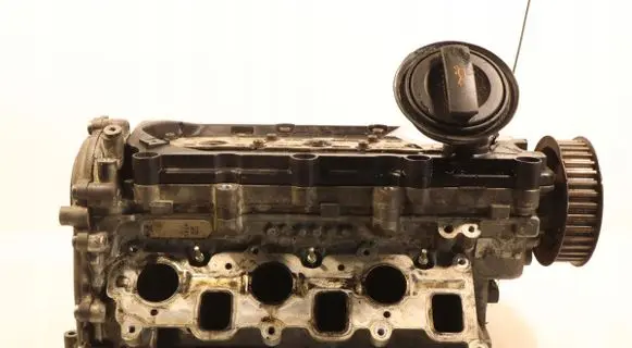 Audi A6 S6 C5 4B Engine head 0593AG