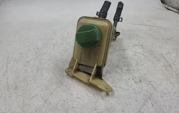 Audi A4 S4 B5 8D Power steering fluid tank/reservoir 