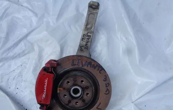 Maserati Levante Front wheel hub spindle knuckle