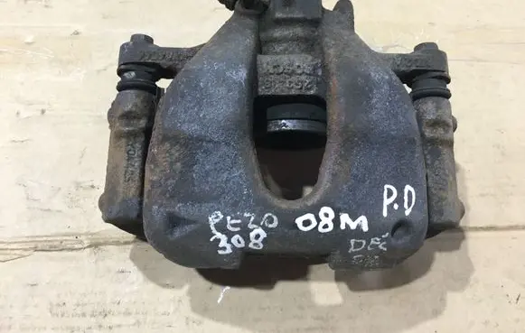 Peugeot 308 Front brake caliper