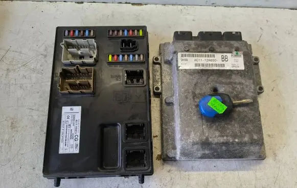 Ford Transit Engine ECU kit and lock set AC1112A650 8C1T14A073CG 5WK48948Q