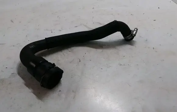 Volvo S60 Engine coolant pipe/hose 30757896004
