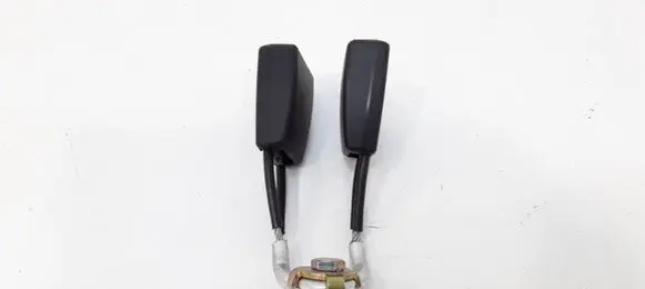 Skoda Fabia Mk1 (6Y) Rear seatbelt buckle 6Y0857488