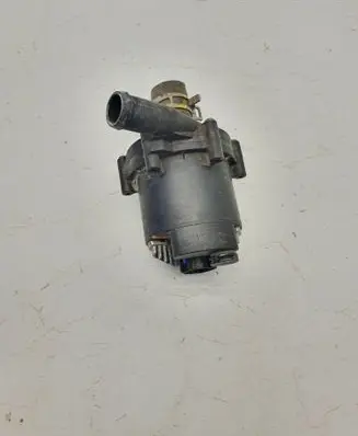 Tesla Model S Electric auxiliary coolant/water pump