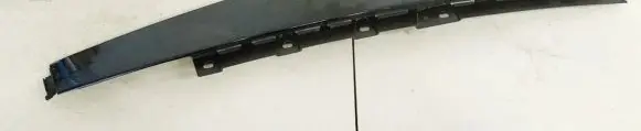 Jaguar I-Pace Front door glass trim molding j9d320555ae j9d3-20555-aex590