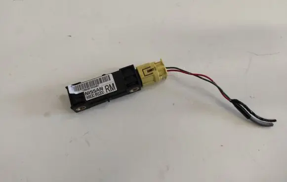 Nissan Almera Tino Airbag deployment crash/impact sensor 98830BU200