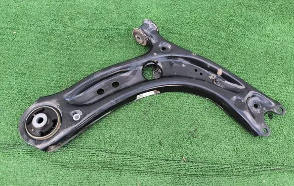 Volkswagen T-Roc Front control arm 5WA407152C