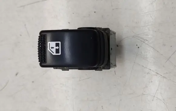 Hyundai Tucson JM Electric window control switch