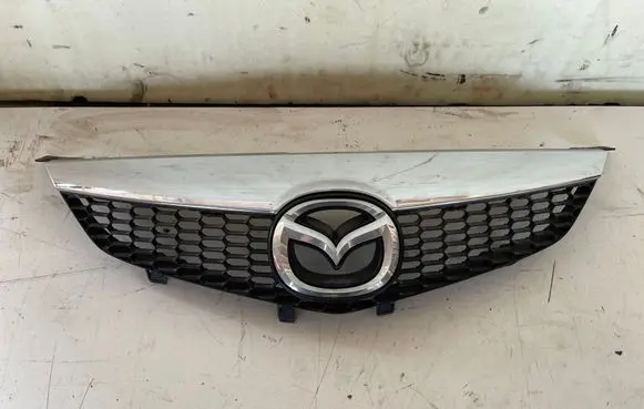 Mazda 6 Front bumper upper radiator grill GR1L50712