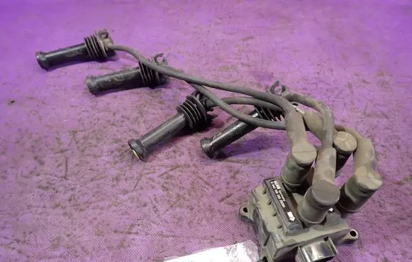Ford Fiesta High voltage ignition coil 0040100350