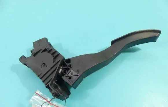 Skoda Octavia Mk3 (5E) Accelerator throttle pedal 5Q1721503H IMPRK1344731