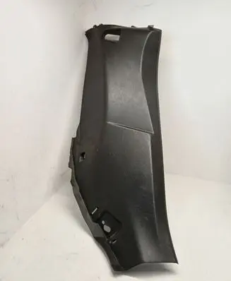 Maserati Levante (D) pillar trim (bottom) 670040380